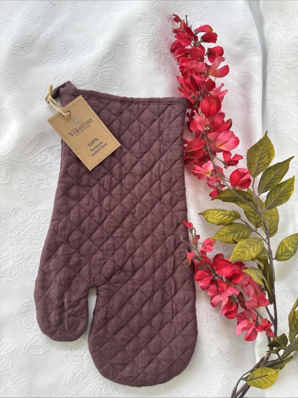 Vikolino Linen Wine Plum Quilted Oven Glove Machine Washable 12.5" x 7" NEW
